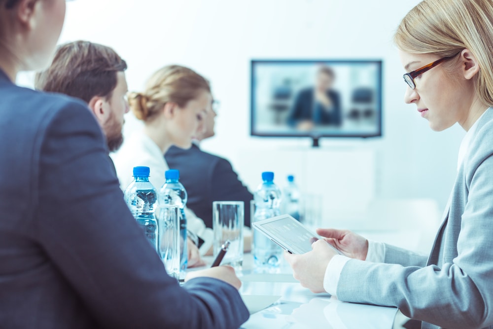 Проведение видеоконференций в реальном времени – эффективное использование рабочего времени всего персонала